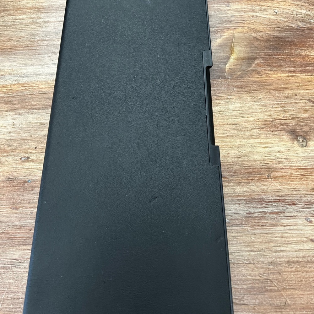 Logitech Wireless Bluetooth Keyboard - Picture 6 of 10